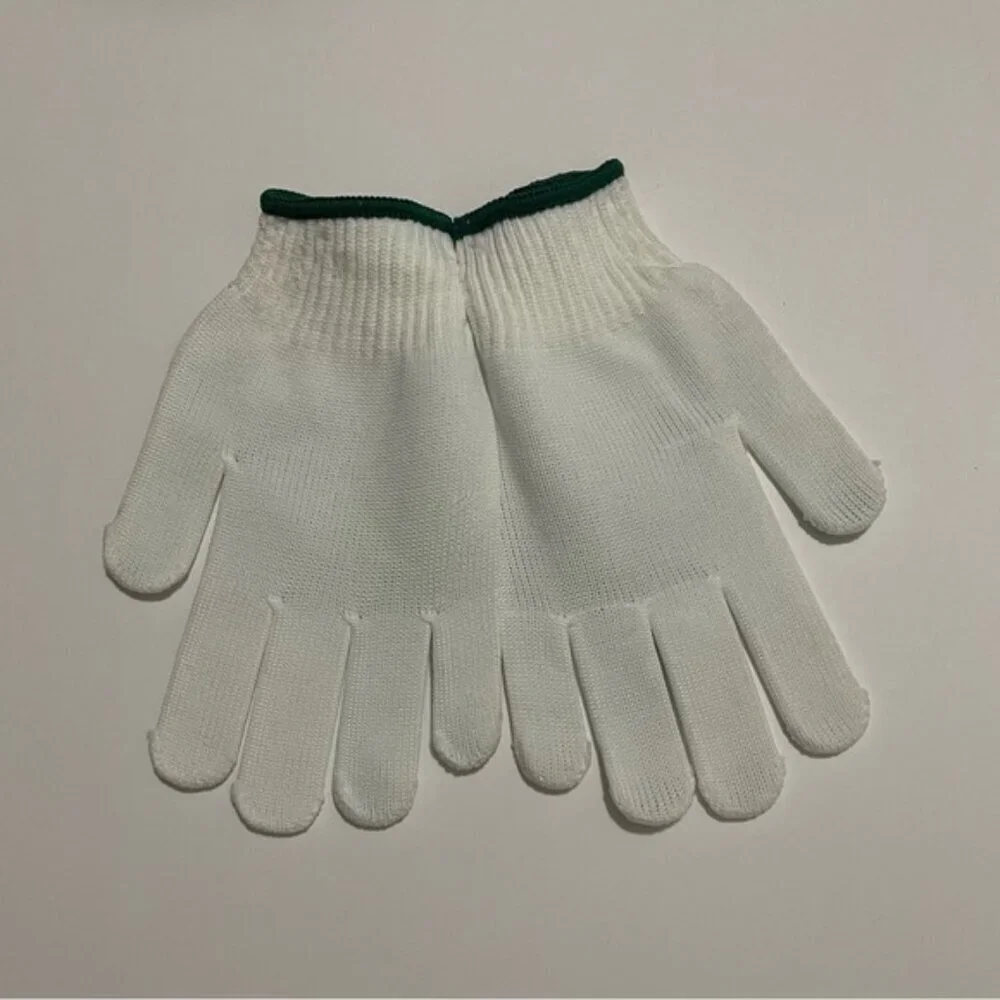 NWOT Green and White Textured Gardening Gloves
